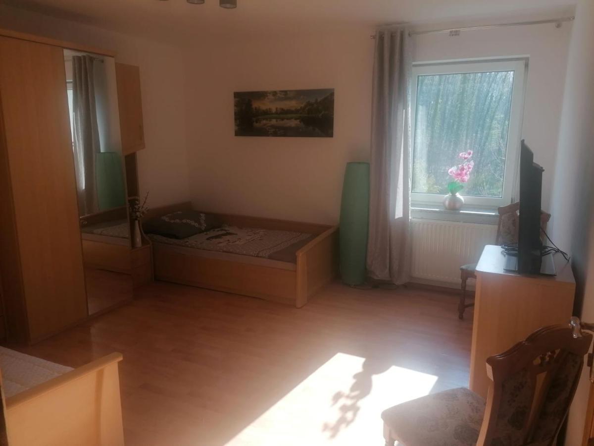 Ferienwohnung Gästehaus an der Warnow Schwaan Exterior foto